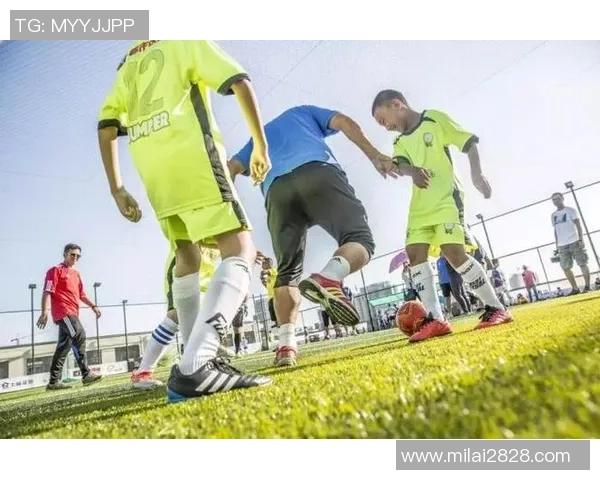 踢足球的乐趣与团队精神如何在生活中激发无限可能性 踢足球的乐趣与团队精神如何在生活中激发无限可能性